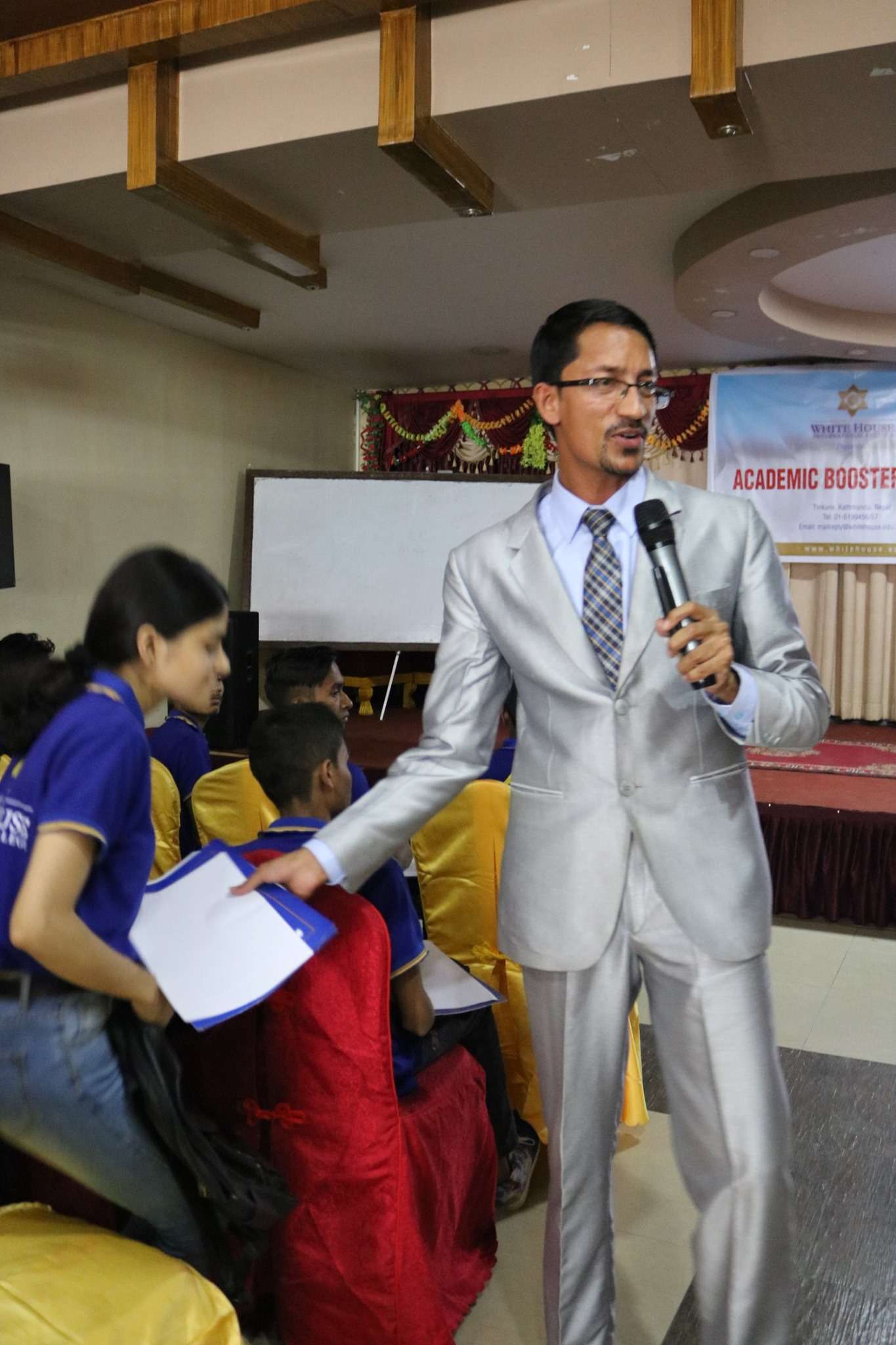 Himalayan WhiteHouse International College