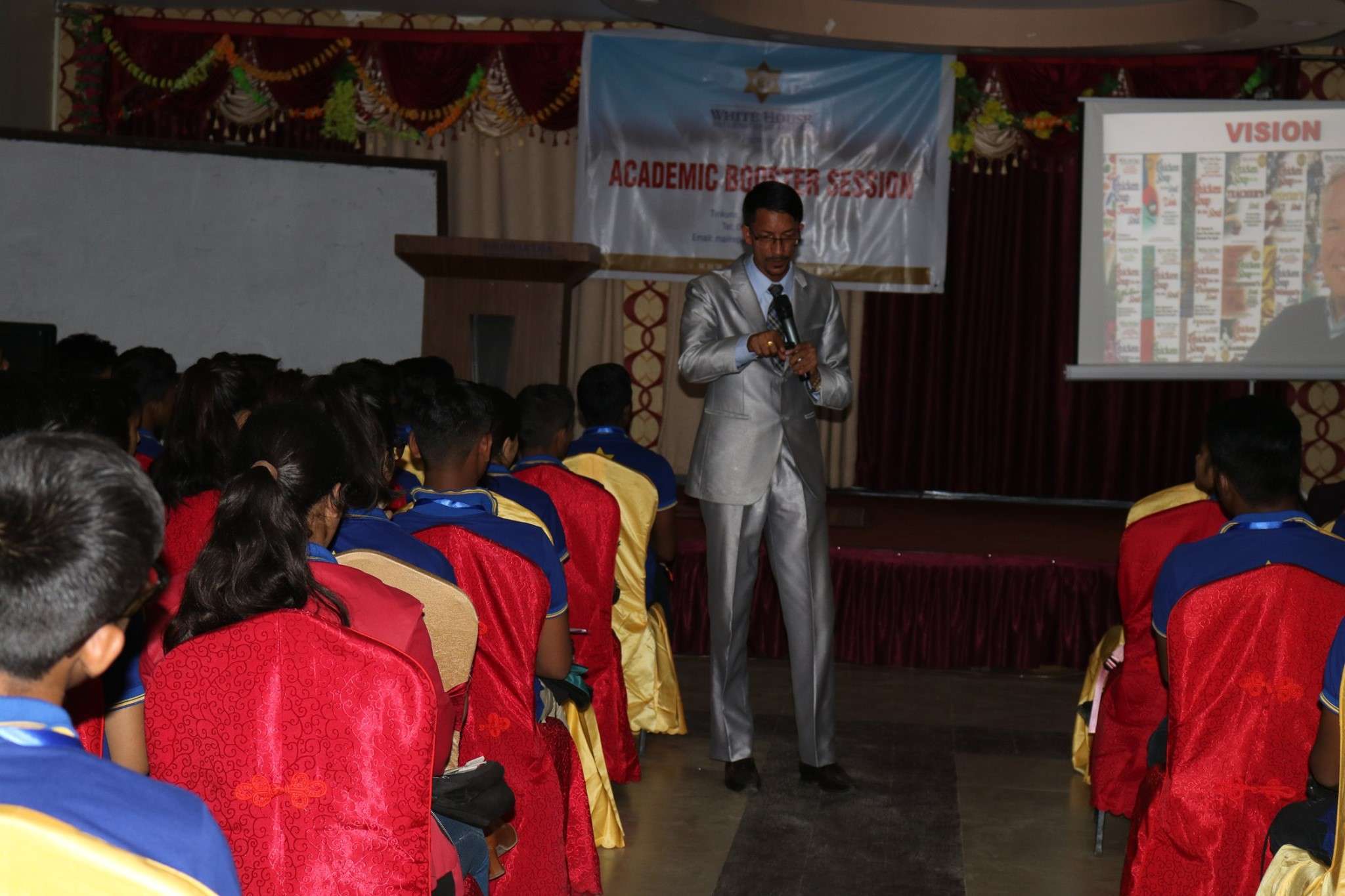 Himalayan WhiteHouse International College