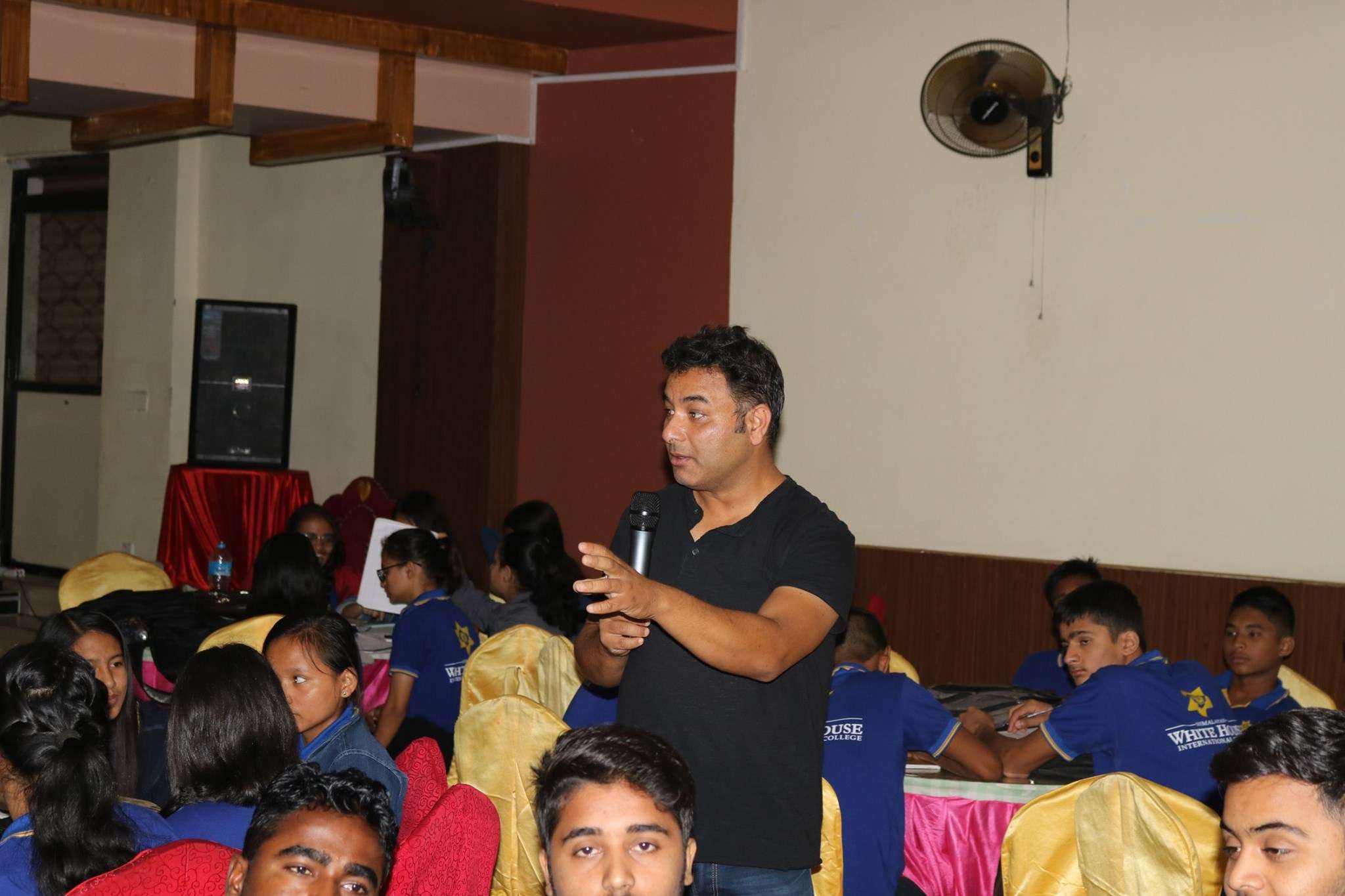 Himalayan WhiteHouse International College