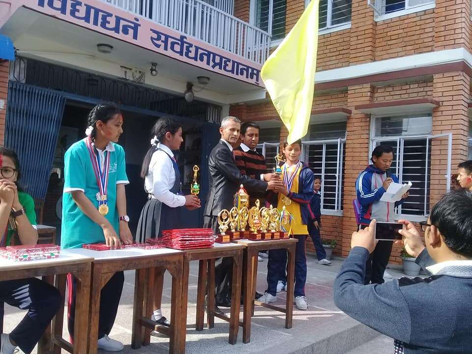 LA Secondary School
