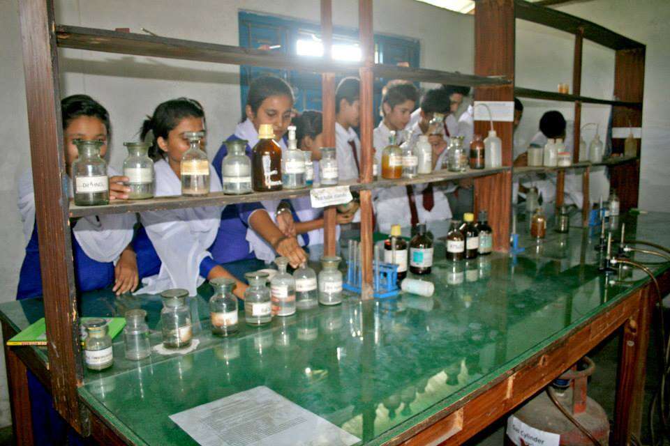 MODEL CAMPUS DAMAK