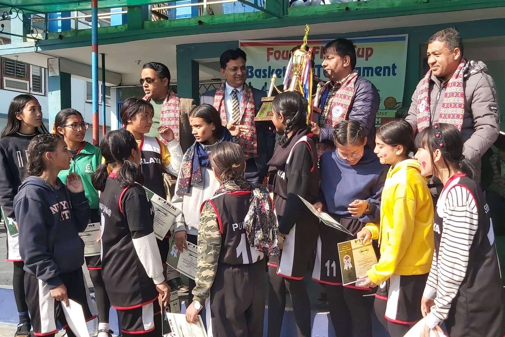 Himalaya School / College